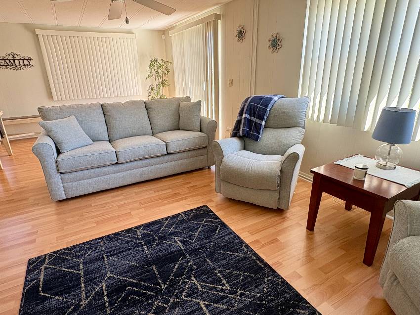 433 Bimini a Venice, FL Mobile or Manufactured Home for Sale